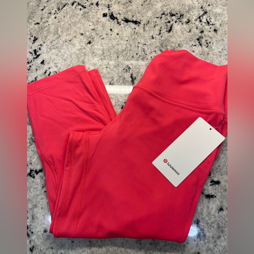 Lululemon Align HR Crop 21” in Bright Pink